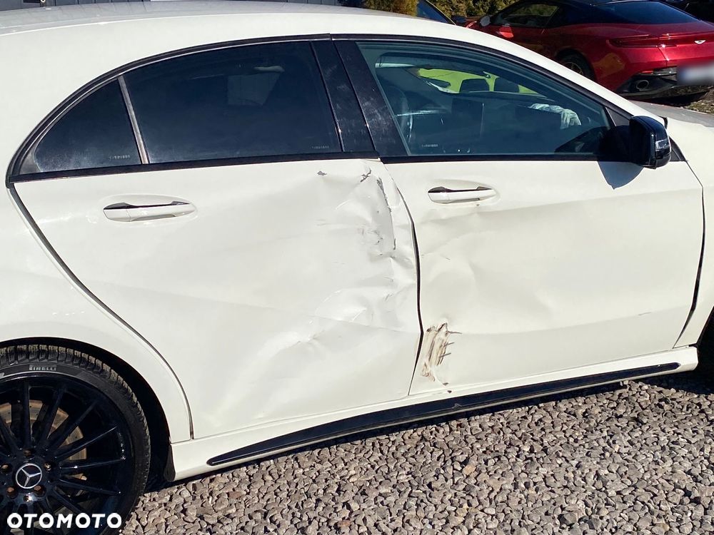 Mercedes-Benz Klasa A AMG 45 4Matic AMG Speedshift 7G-DCT - 12