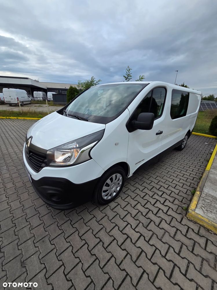 Renault Trafic - 10