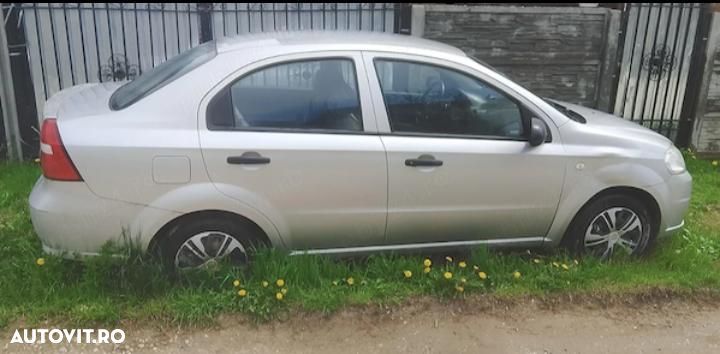 Chevrolet Aveo 1.2 LS - 3