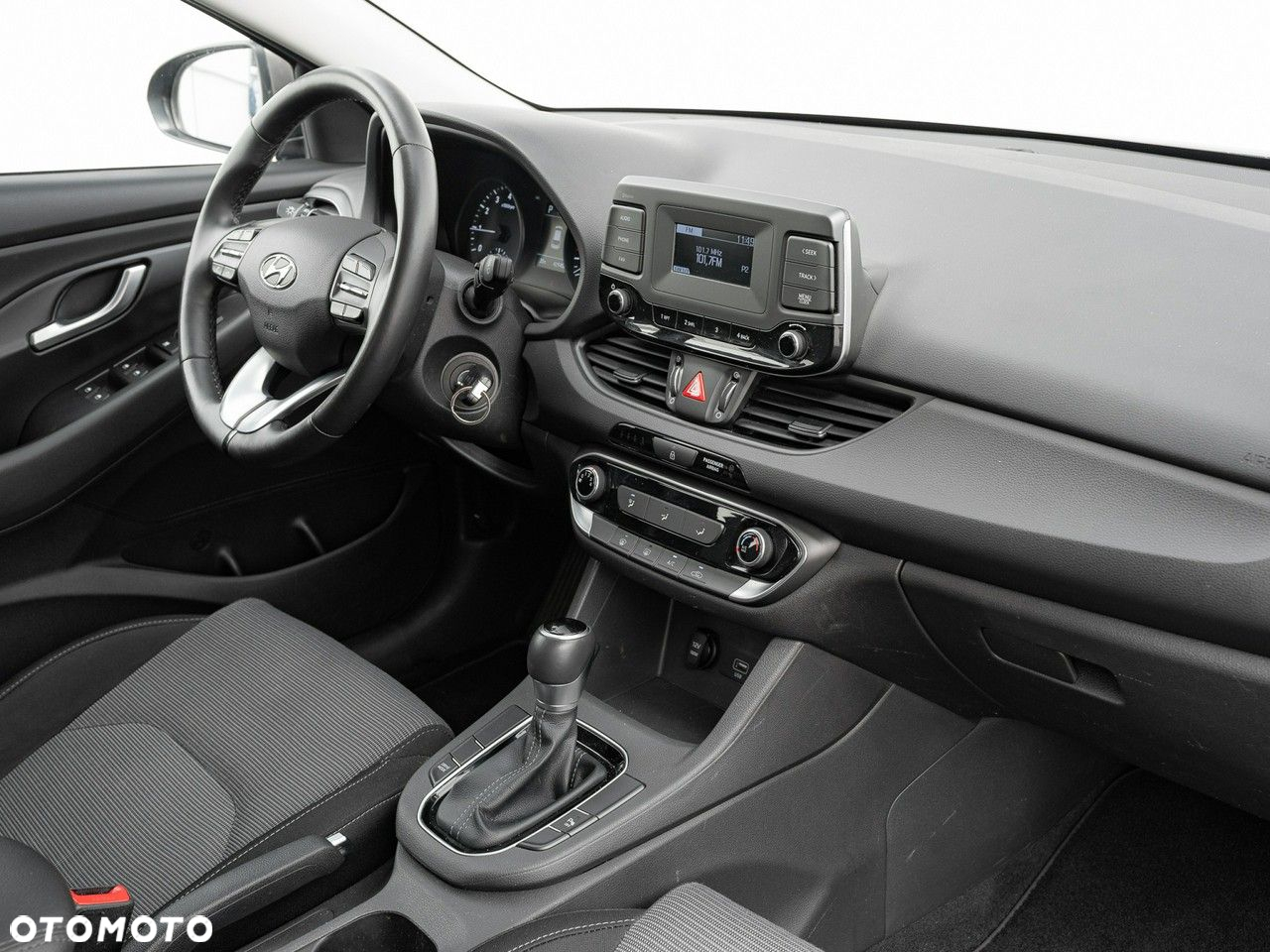 Hyundai i30 1.0 T-GDI Classic + DCT - 32