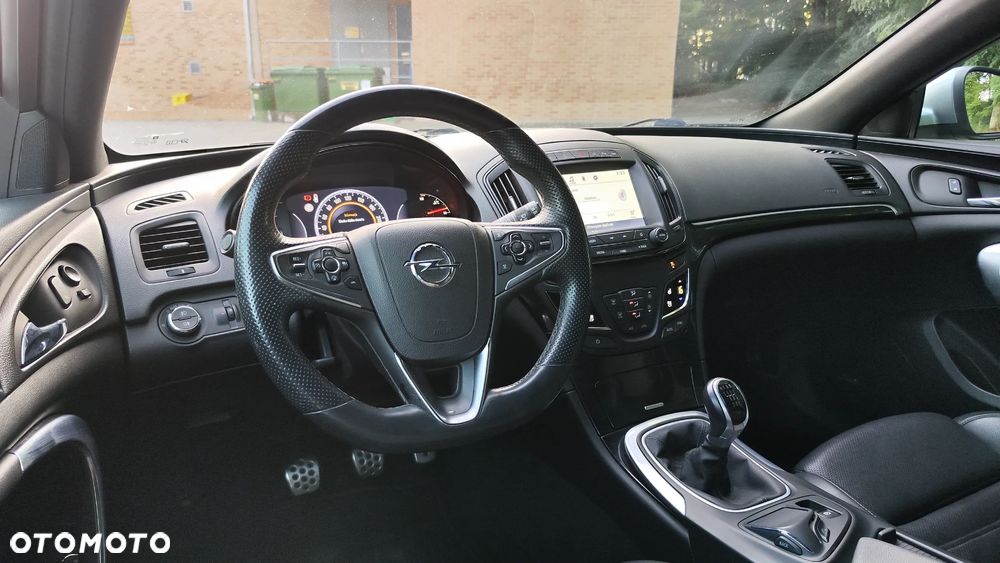 Opel Insignia 2.0 CDTI ecoFLEX Start/Stop Sport - 26