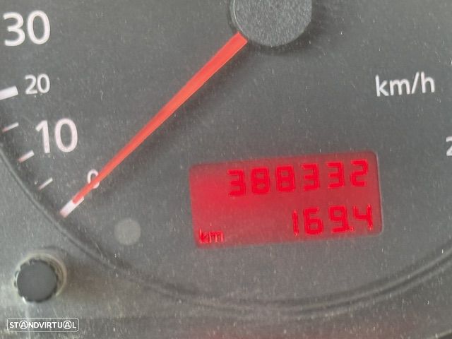Audi A3 1.9 TDI Attraction - 4