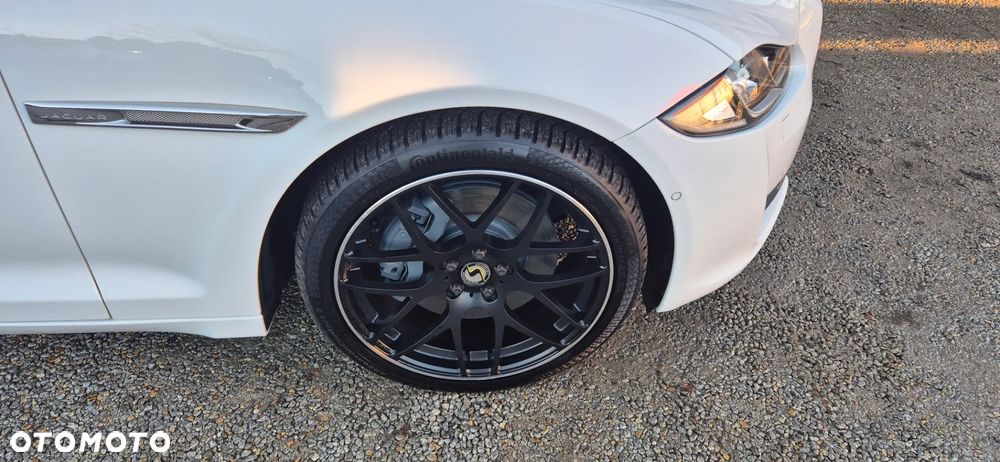 Jaguar XJ 3.0 V6 Portfolio - 18
