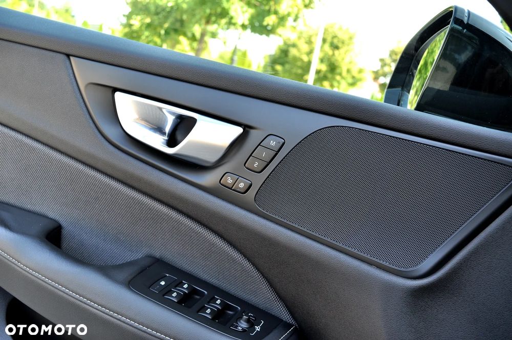 Volvo V60 B3 B Geartronic RDesign - 29