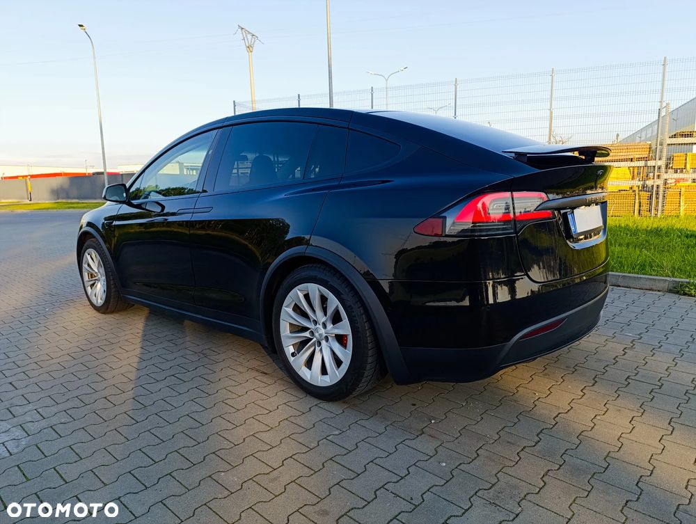 Tesla Model X Performance - 28