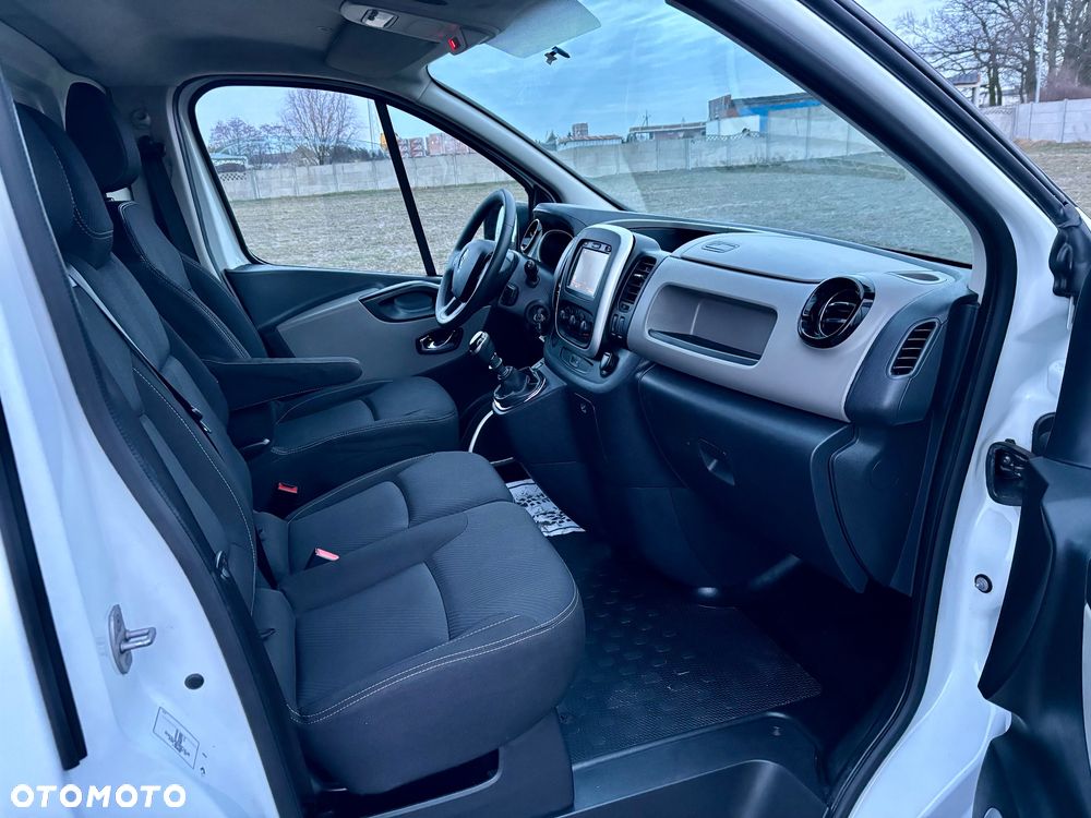 Renault Trafic - 10
