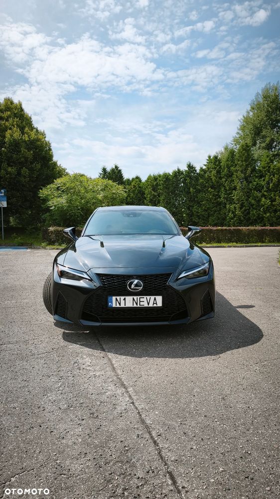 Lexus IS - 2