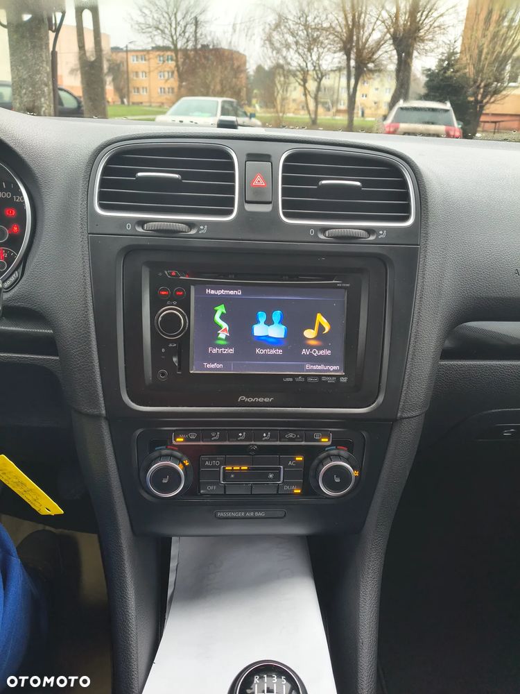 Volkswagen Golf 1.2 TSI Style - 8