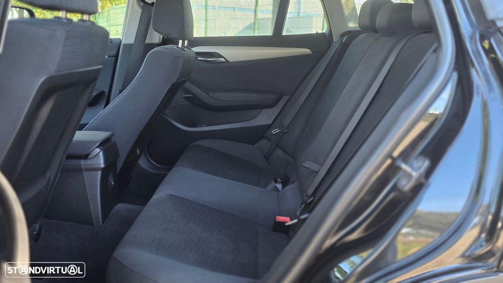 BMW X1 18 d xDrive - 22