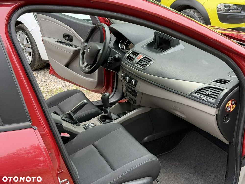 Renault Megane - 18
