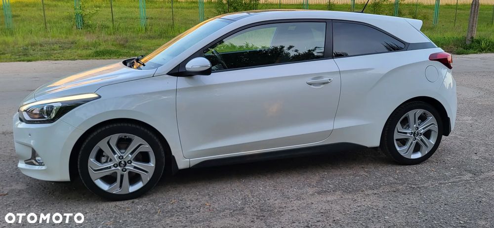 Hyundai i20 1.4 CRDi Style - 17
