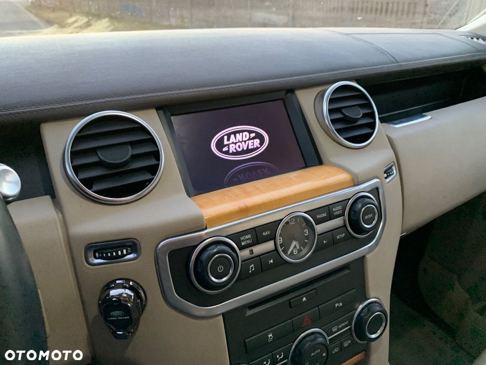 Land Rover Discovery - 12