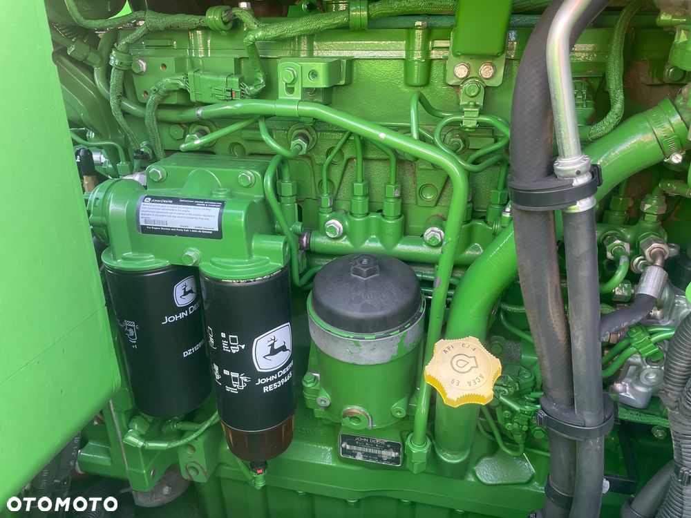John Deere T660i HM - 22