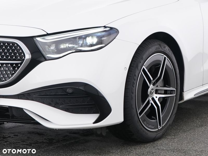 Mercedes-Benz Klasa E 300e 4Matic 9G-TRONIC Edition AMG Line - 3