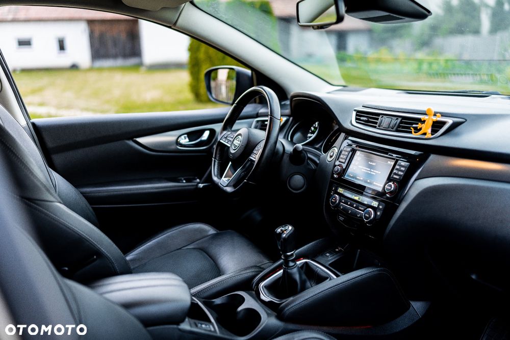 Nissan Qashqai 1.6 DIG-T Tekna - 12
