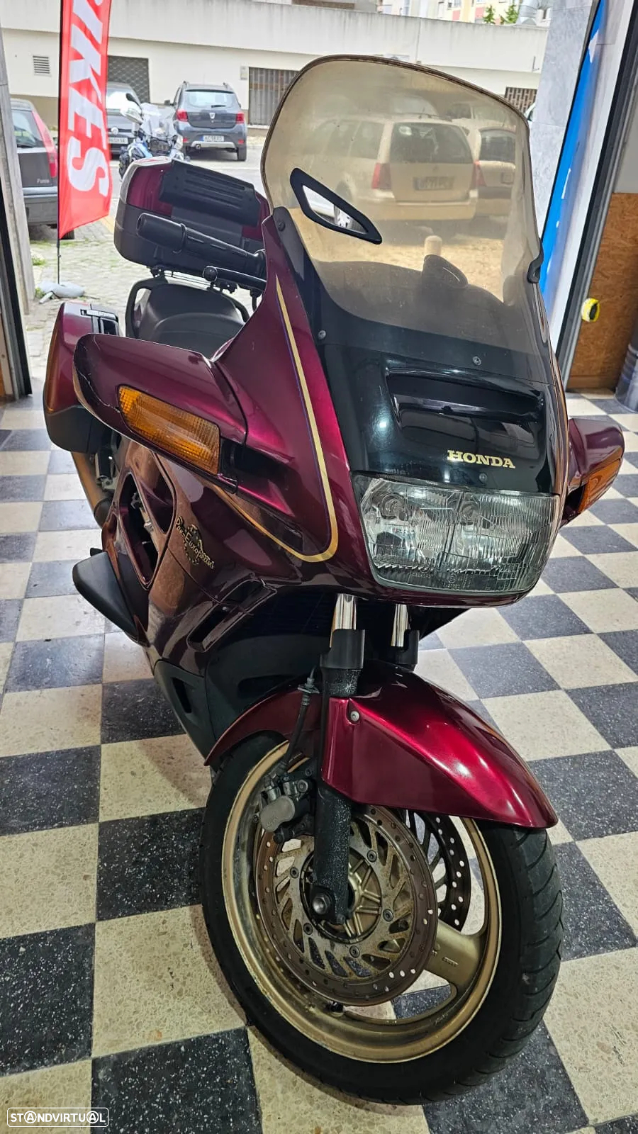 Honda Pan European ST 1100 - 3
