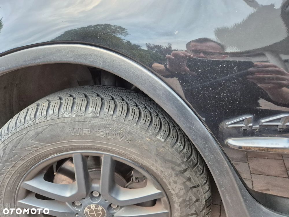 BMW X5 4.4i - 32