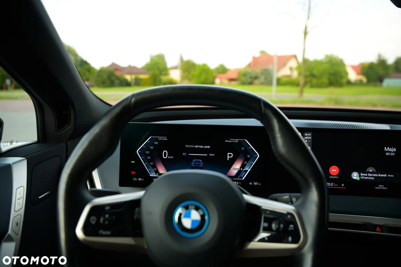 BMW iX - 27
