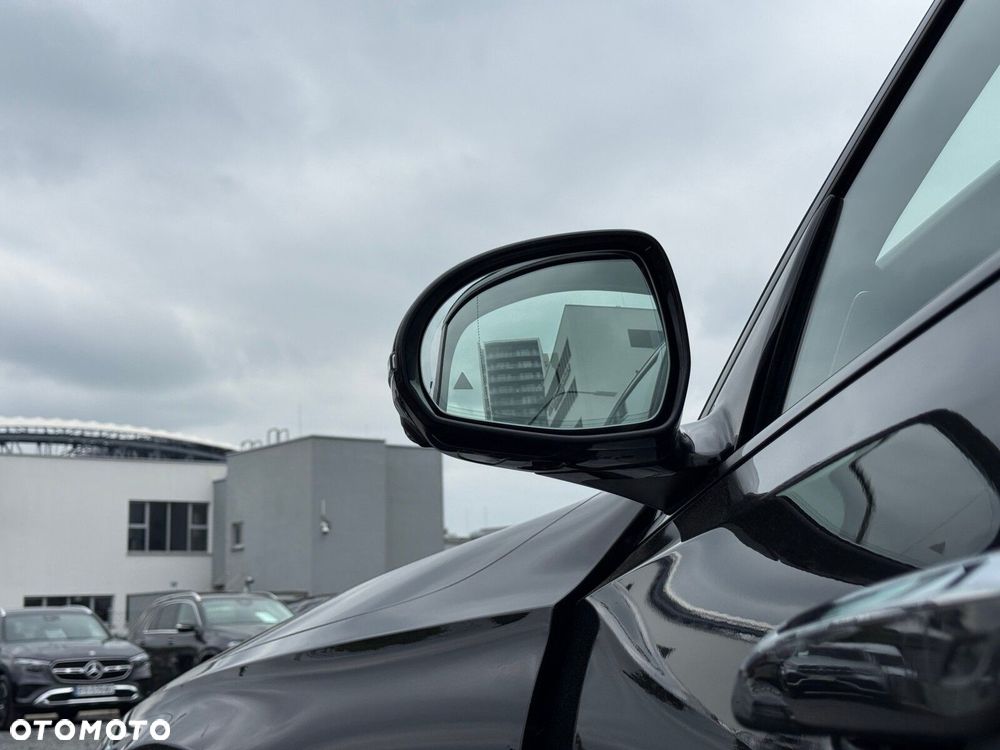 Mercedes-Benz Klasa E 220 d mHEV 4-Matic AMG 9G-Tronic - 13