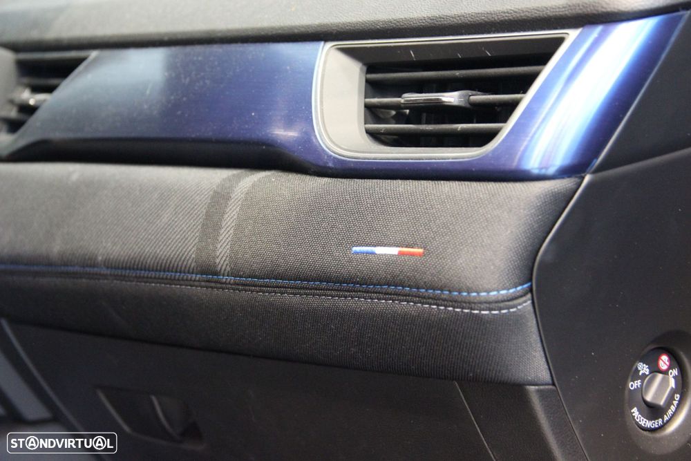 Renault Captur 1.6 E-Tech Plug-In RS Line - 14