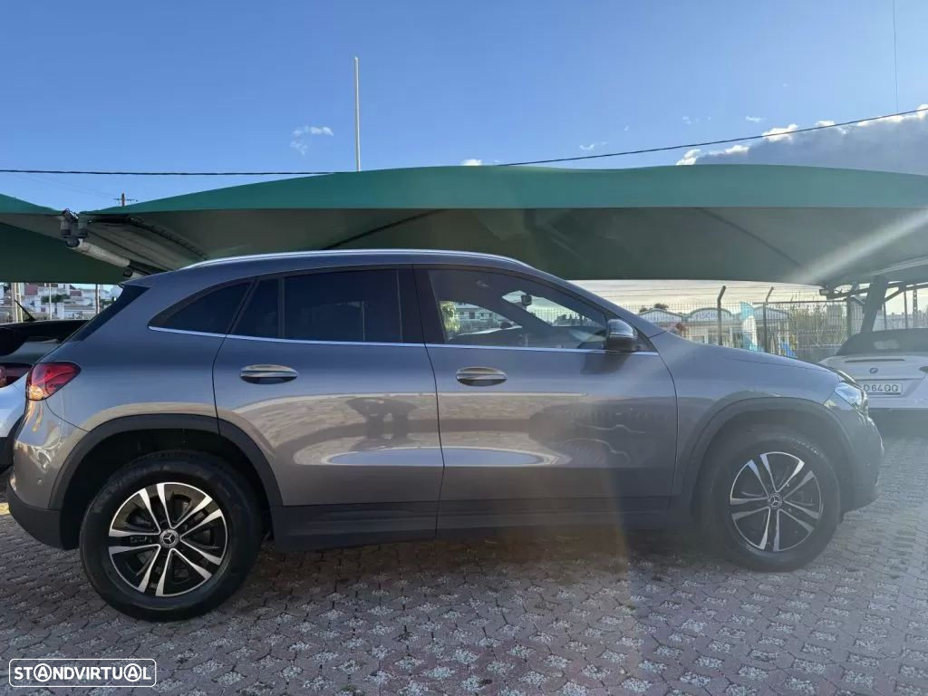 Mercedes-Benz GLA 180 d Progressive - 2