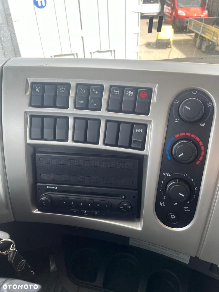 Renault Premium 460 DIXI EEV - 18