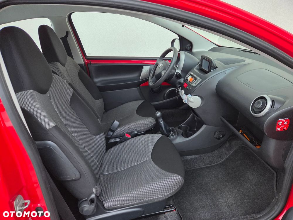 Toyota Aygo - 11