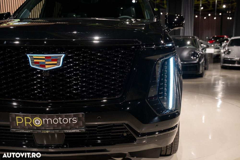 Cadillac Escalade - 30