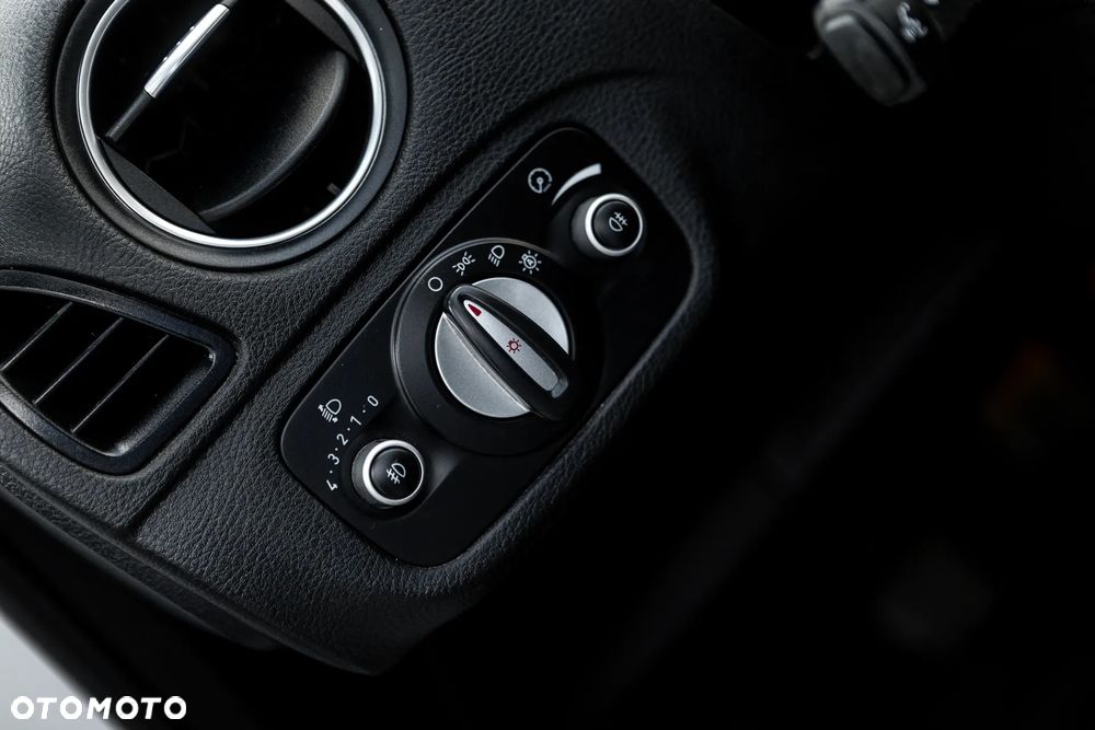 Ford S-Max - 36