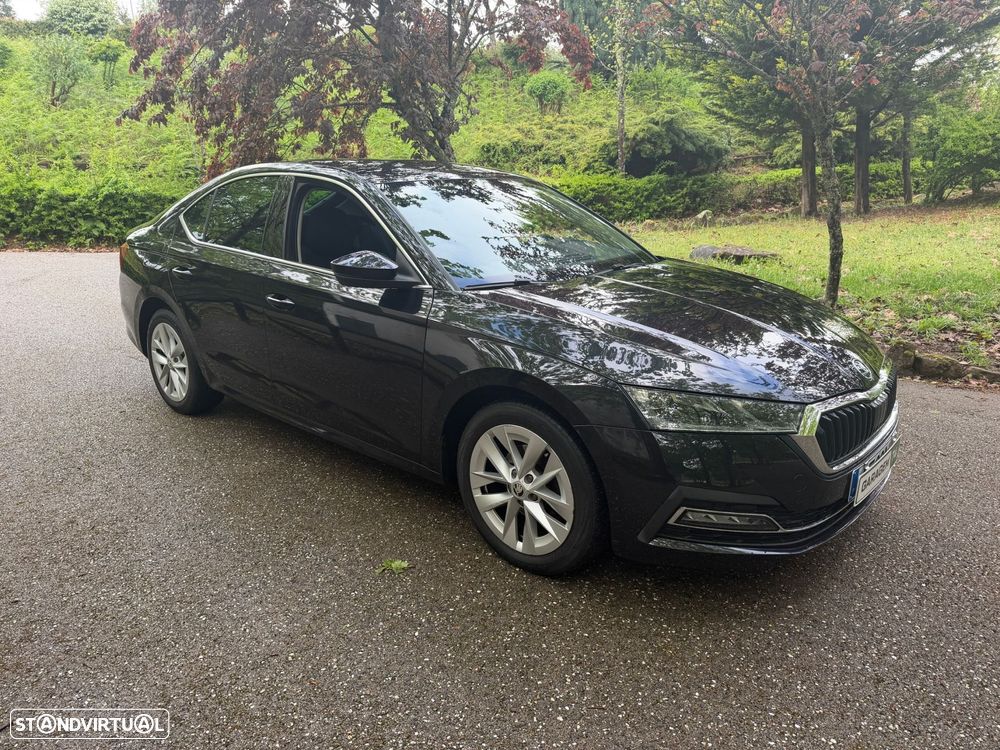 Skoda Octavia 2.0 TDI Ambition DSG - 32