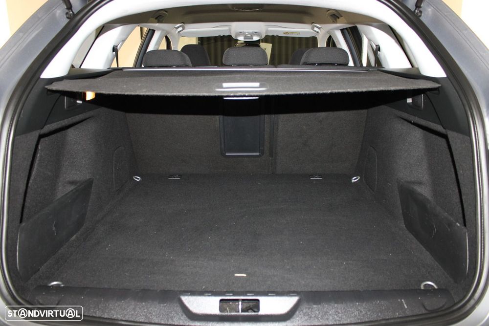 Peugeot 308 SW 1.5 BlueHDi Style - 28