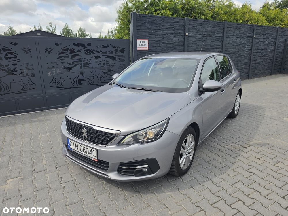 Peugeot 308 - 1