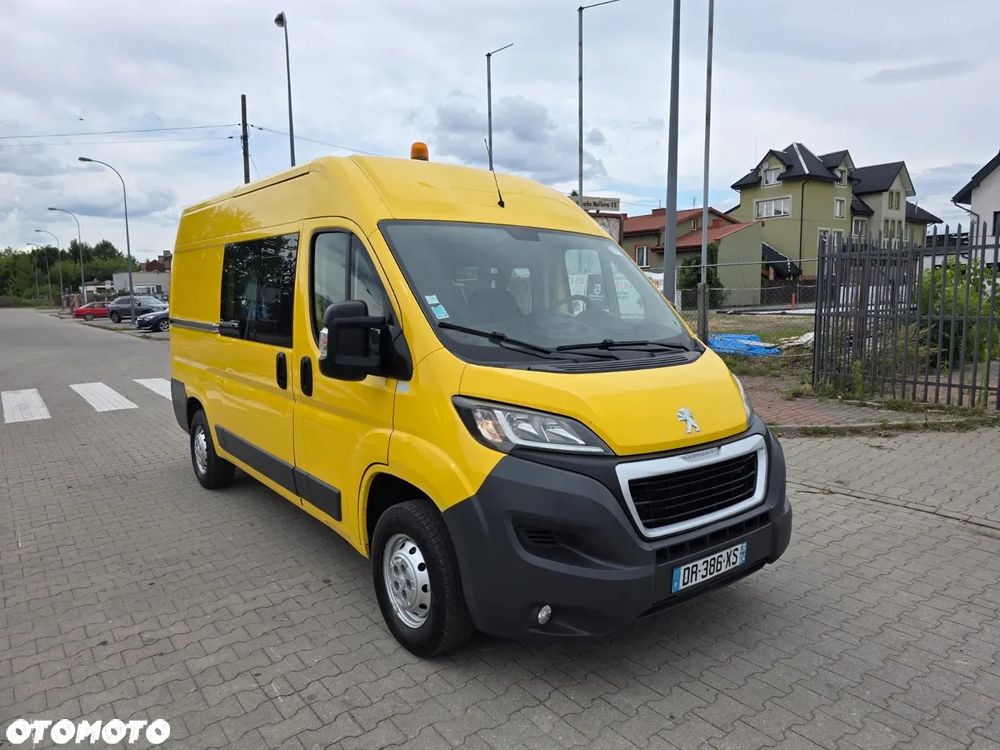 Peugeot Boxer Brygadówka (7-Osobowy) - 1