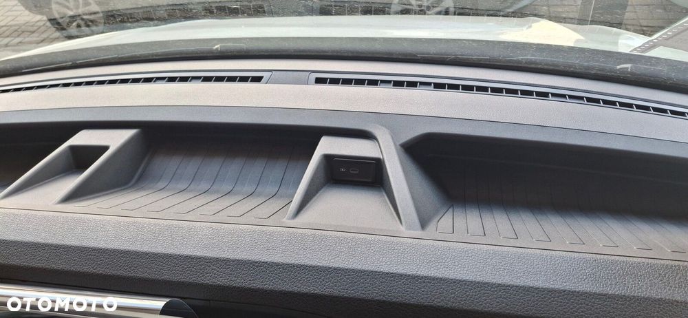 Volkswagen Crafter - 34