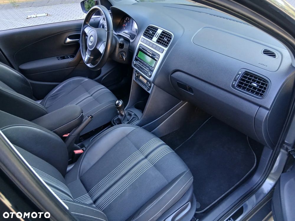 Volkswagen Polo 1.2 TSI MATCH - 7