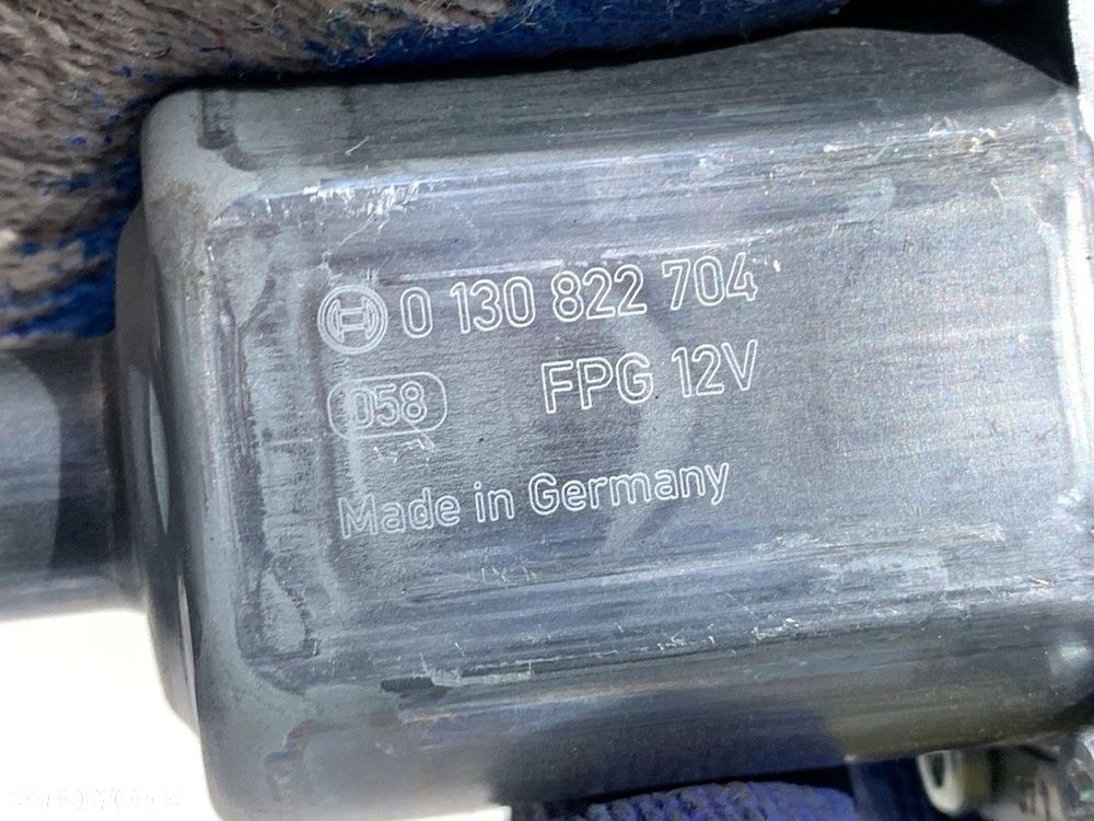 PODNOŚNIK SZYBY PRAWY PRZÓD  AUDI A4 B9 Avant (8W5, 8WD) 2015 - 2025 2.0 TDI 110 kW [150 KM] olej - 6