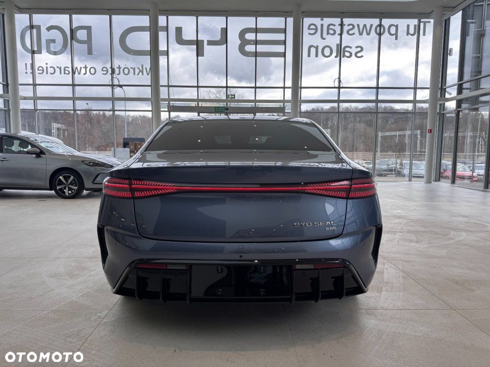BYD Seal - 7