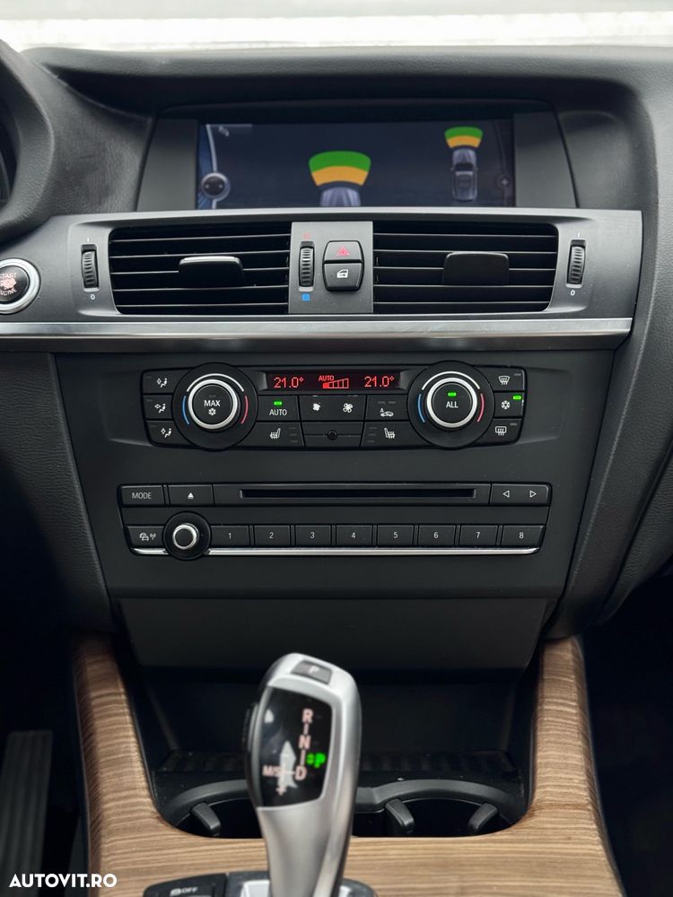 BMW X3 xDrive20d Aut. - 7