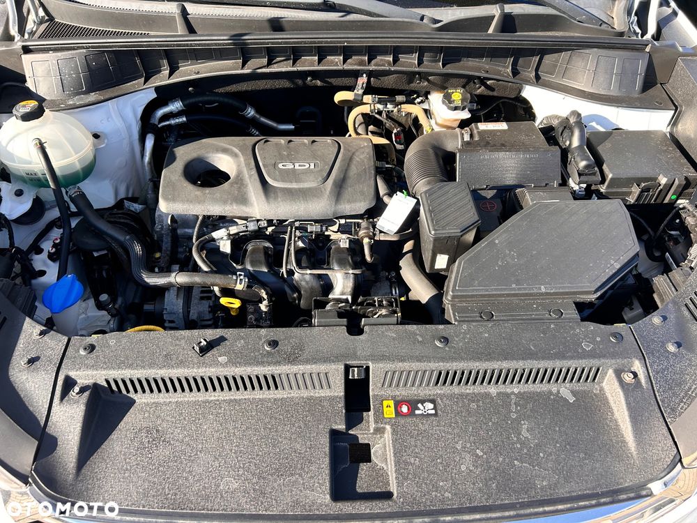 Hyundai Tucson 1.6 GDI BlueDrive GO 2WD - 30
