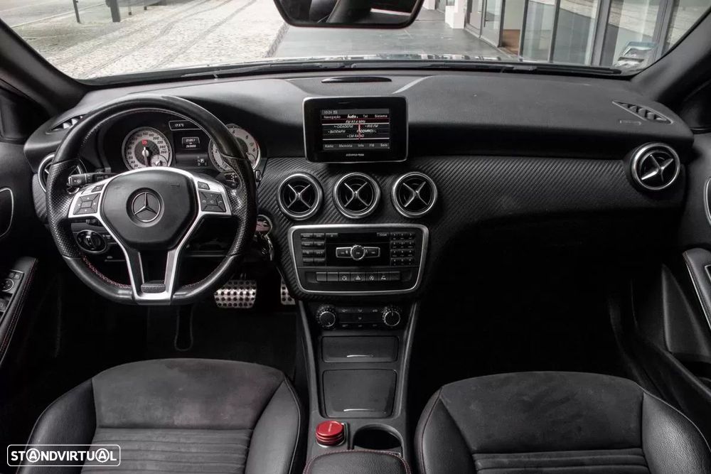 Mercedes-Benz A 180 d AMG Line Aut. - 30
