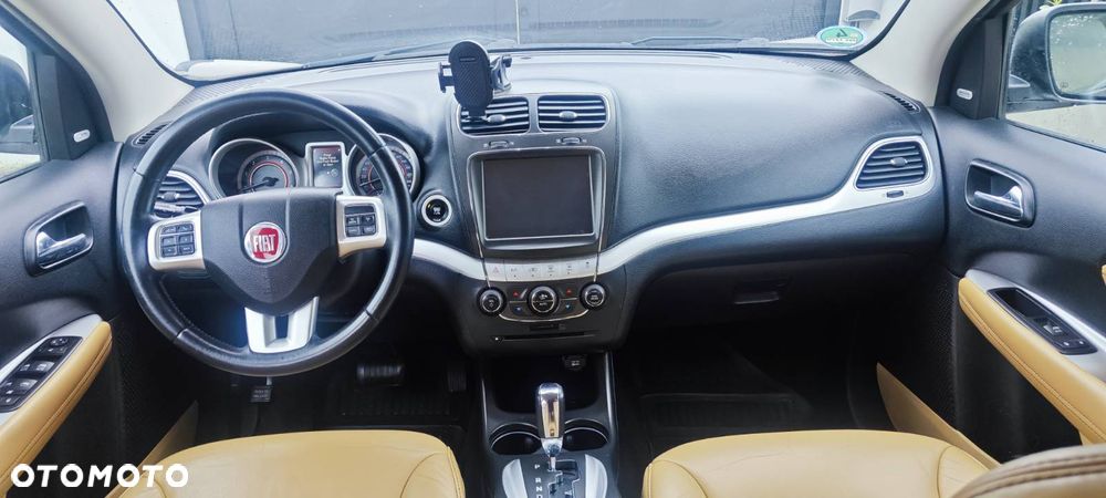 Fiat Freemont 2.0 Multijet 16V DPF Automatik Allrad Lounge - 3