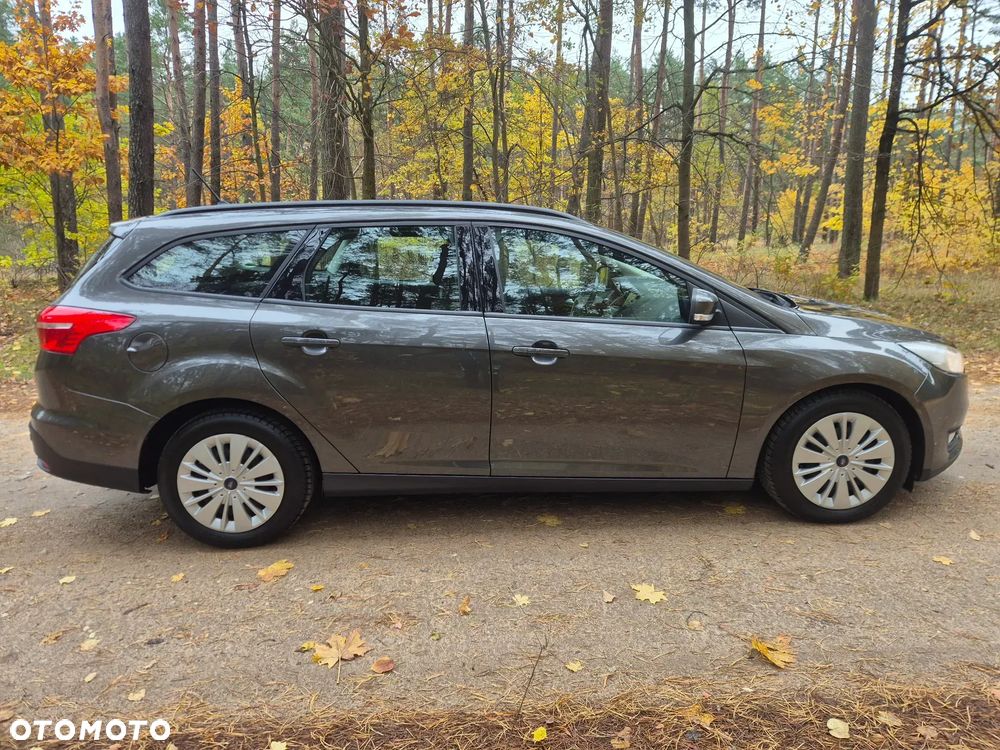 Ford Focus 1.0 EcoBoost Connected - 22