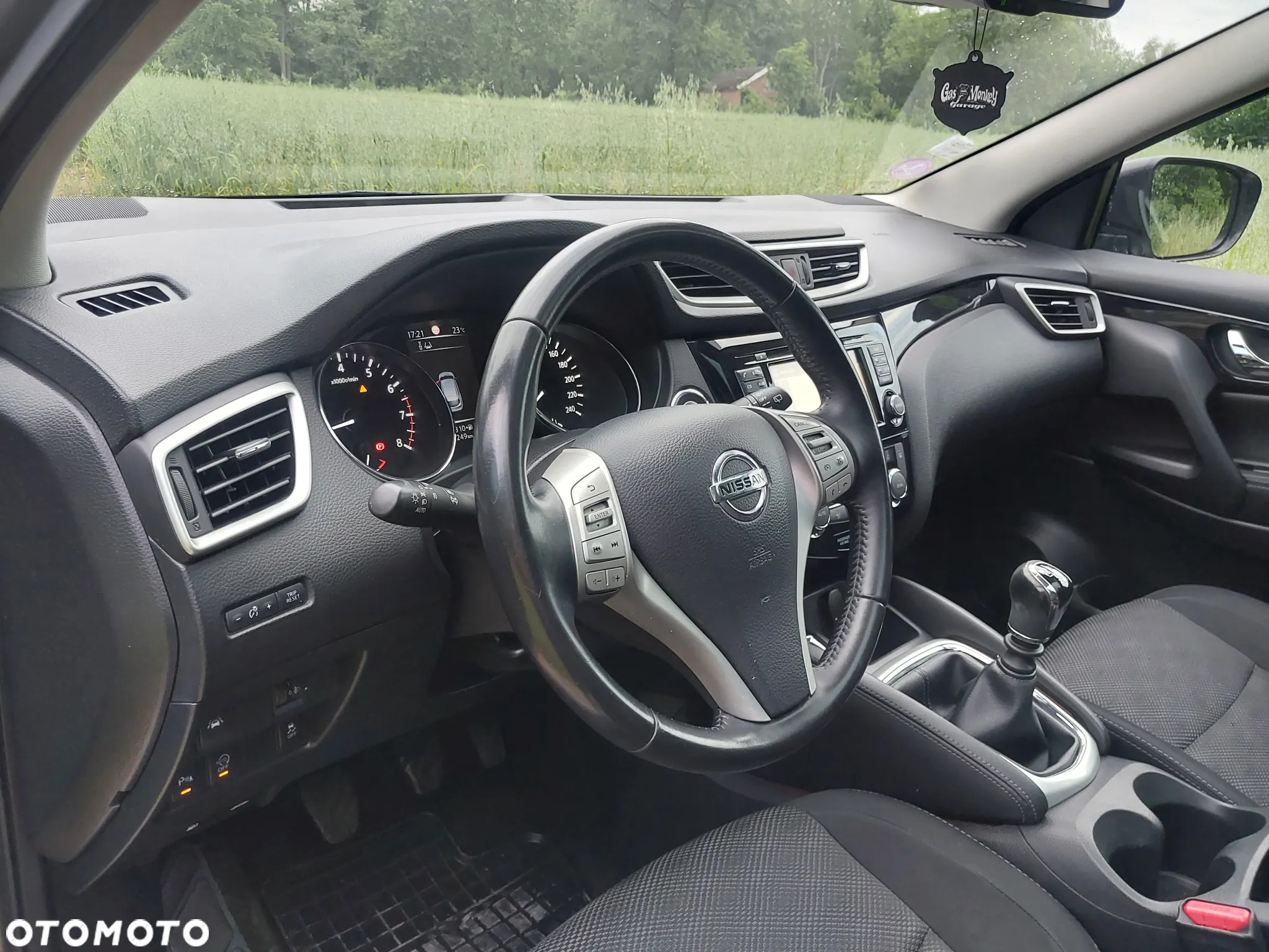 Nissan Qashqai - 13