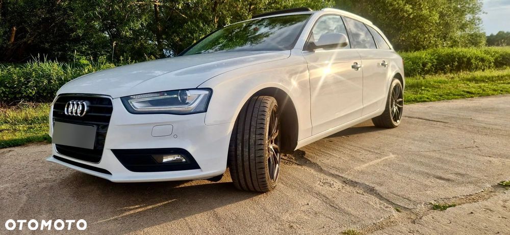 Audi A4 Avant 2.0 TDI Quattro S tronic - 1