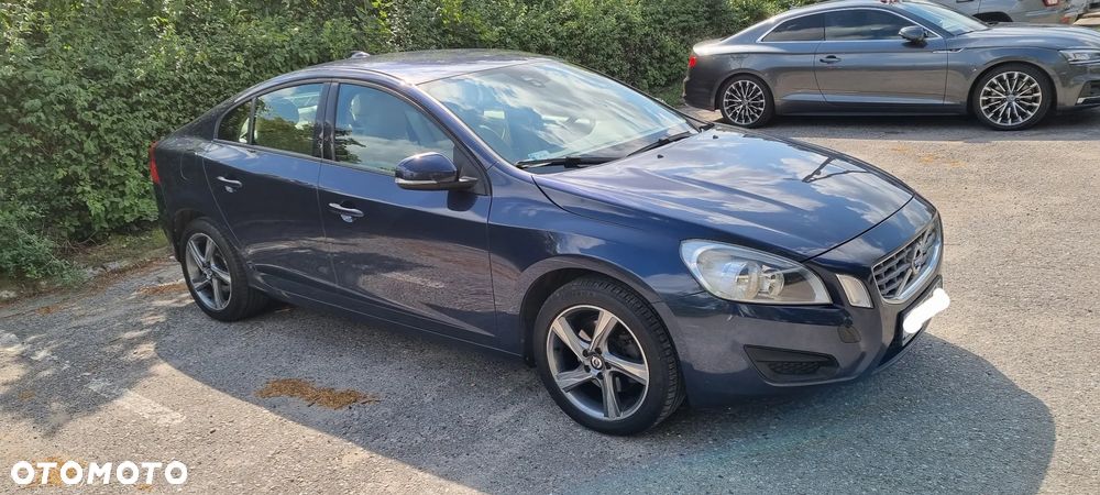 Volvo S60 D3 Summum - 9