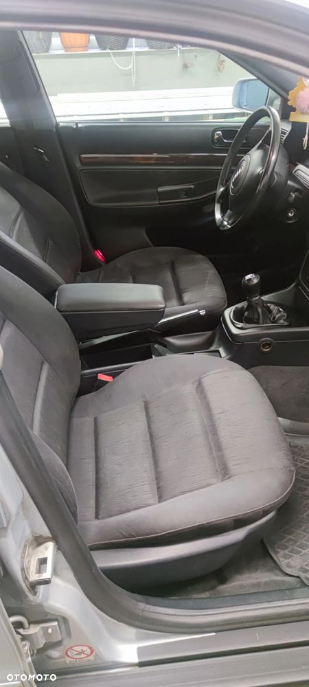 Audi A4 Limousine 1.9 TDI - 22