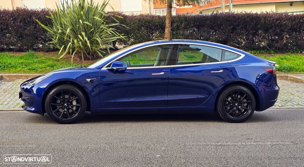 Tesla Model 3 Standard Range Plus RWD - 2