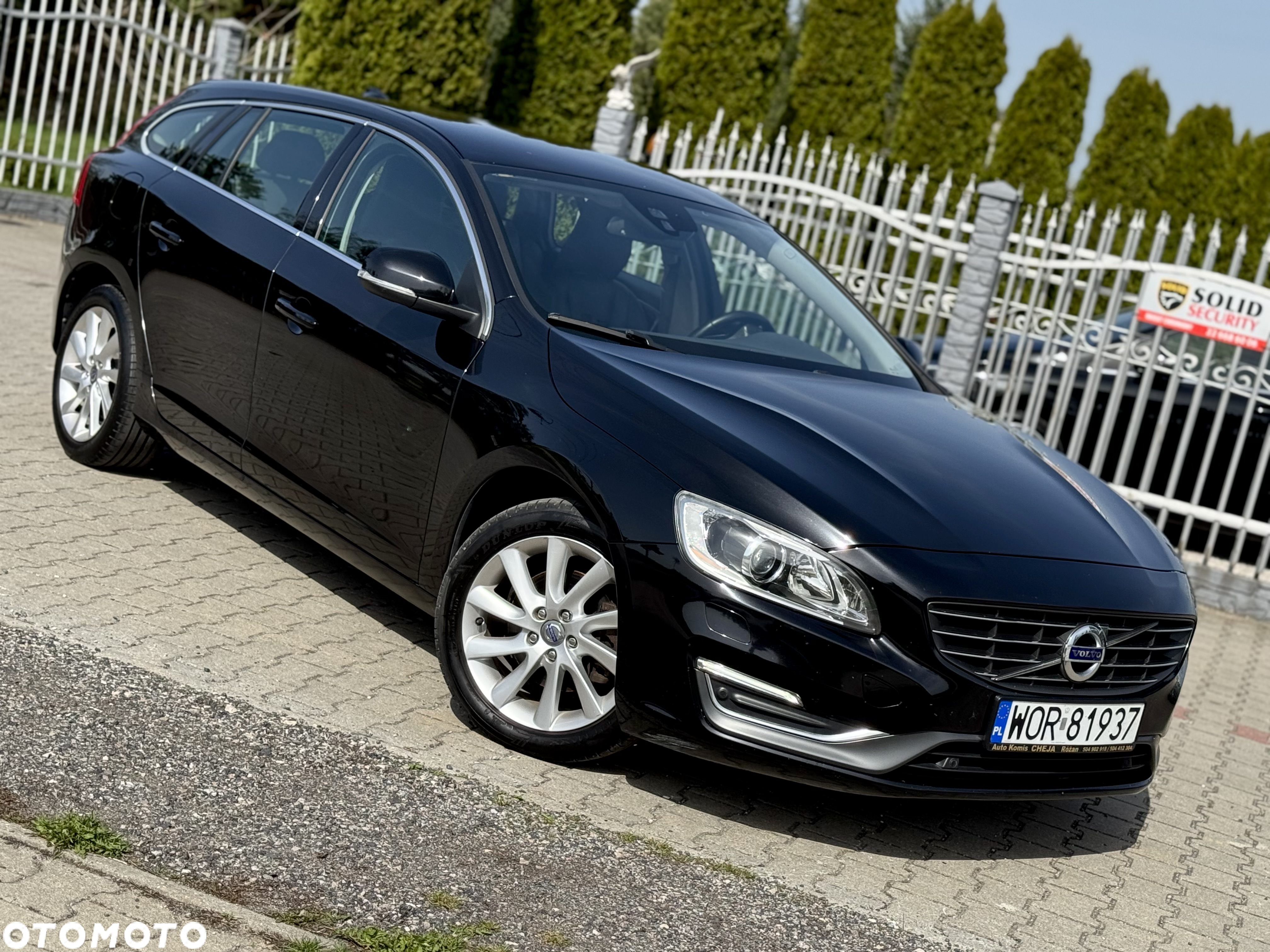 Volvo V60 D4 Drive-E Momentum - 17