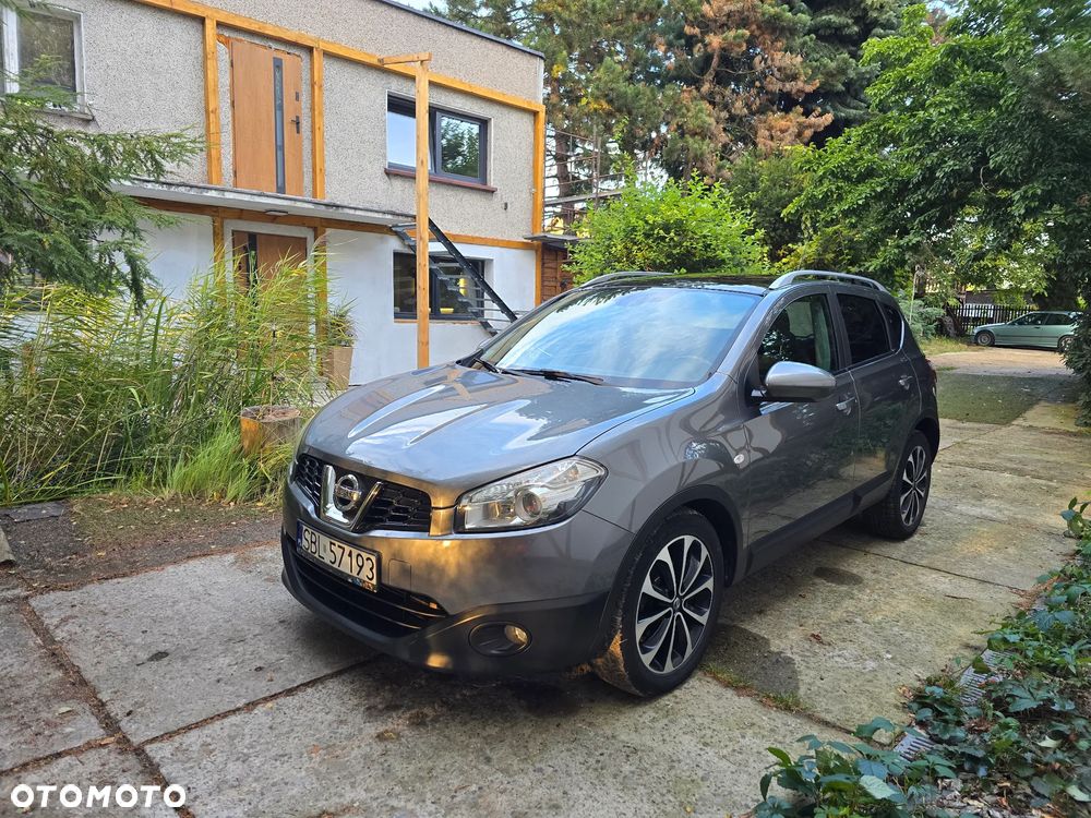 Nissan Qashqai 2.0 dCi 4x4 Tekna - 8