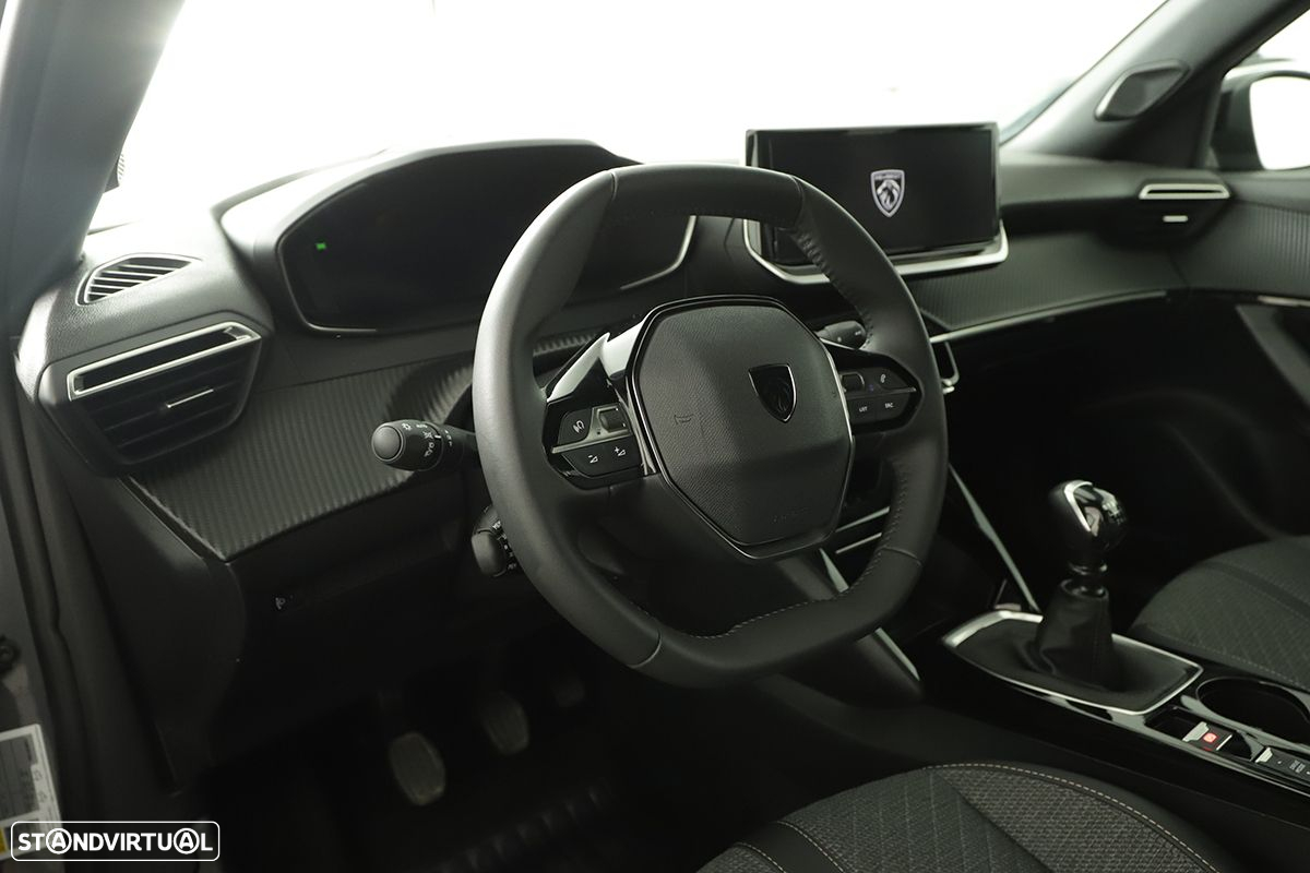Peugeot 2008 1.2 PureTech Allure - 7